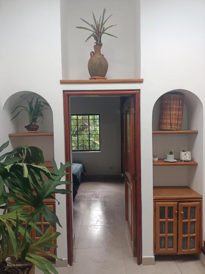 Casa Campestre Con Terraza 10 - San Lucas - El Poblado Сasa de vacaciones Medellín