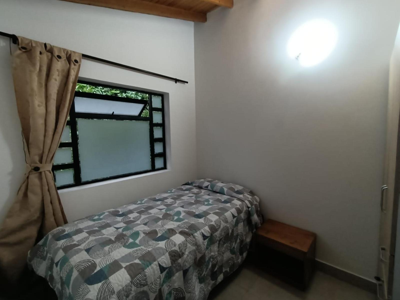 Casa Campestre Con Terraza 10 - San Lucas - El Poblado Сasa de vacaciones *